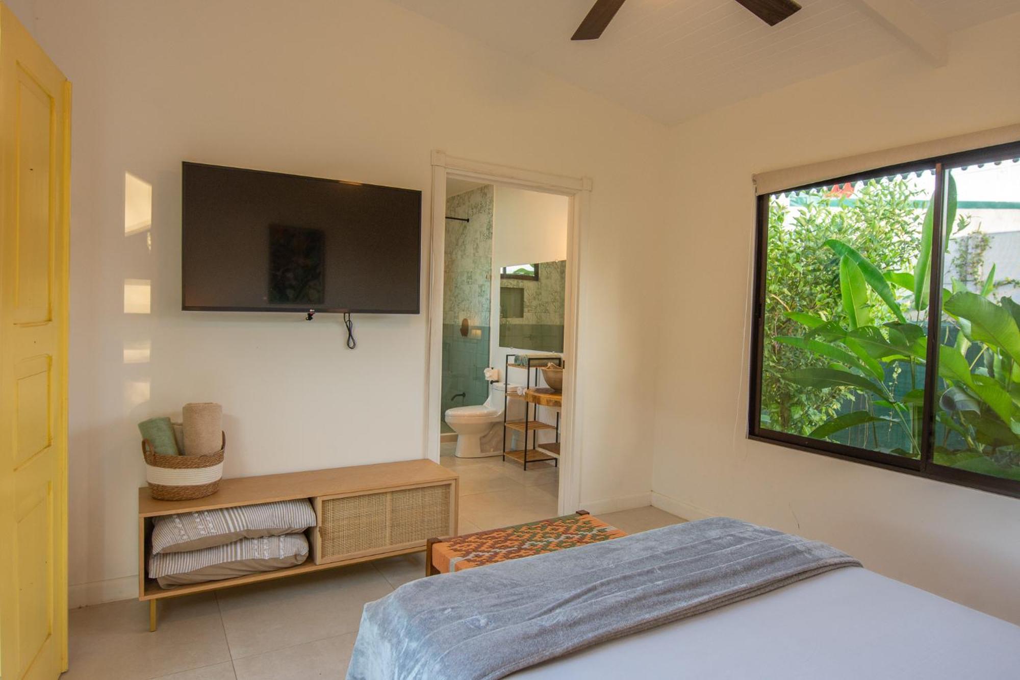 Namaitami Casa Hermosa Con Ac Y Piscina A Solo 650 Metros Del Parque Nacional Cahuita Eksteriør billede