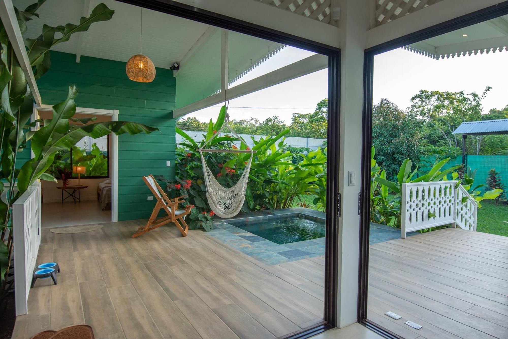 Namaitami Casa Hermosa Con Ac Y Piscina A Solo 650 Metros Del Parque Nacional Cahuita Eksteriør billede